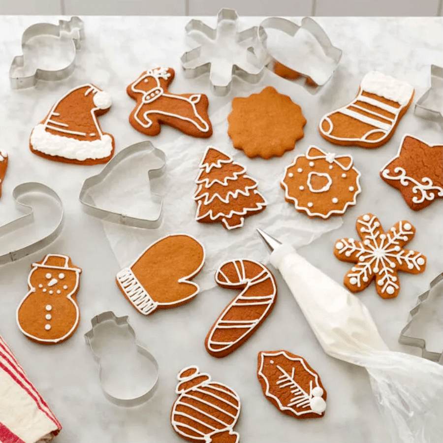 SET 18 CORTADORES PARA GALLETAS WILTON - NAVIDAD 2 SET 18 CORTADORES PARA GALLETAS WILTON - NAVIDAD - Imagen 2