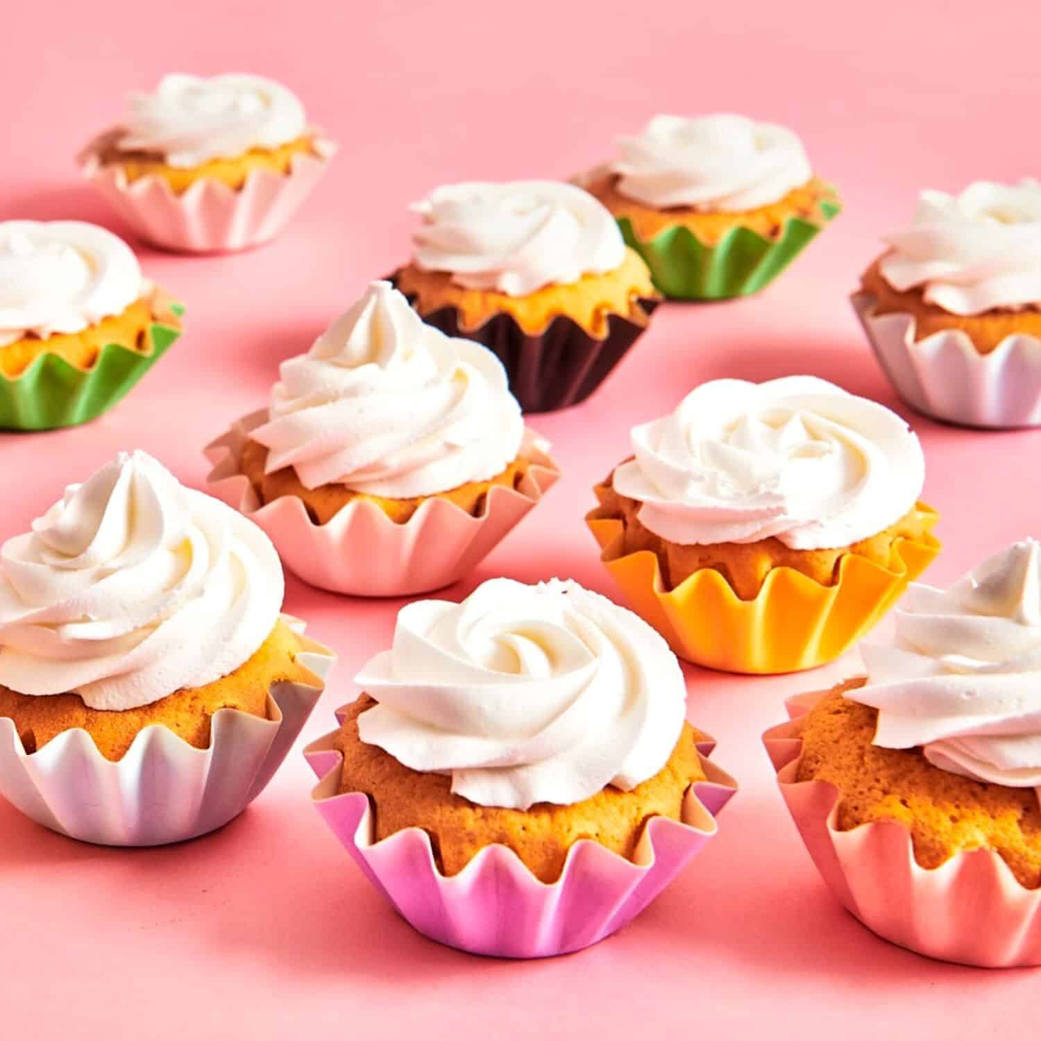CAPSULAS CUPCAKES PARA HORNEAR "BLOOM" FUNCAKES - ROSAS PASTEL 3 CAPSULAS CUPCAKES PARA HORNEAR "BLOOM" FUNCAKES - ROSAS PASTEL - Imagen 3