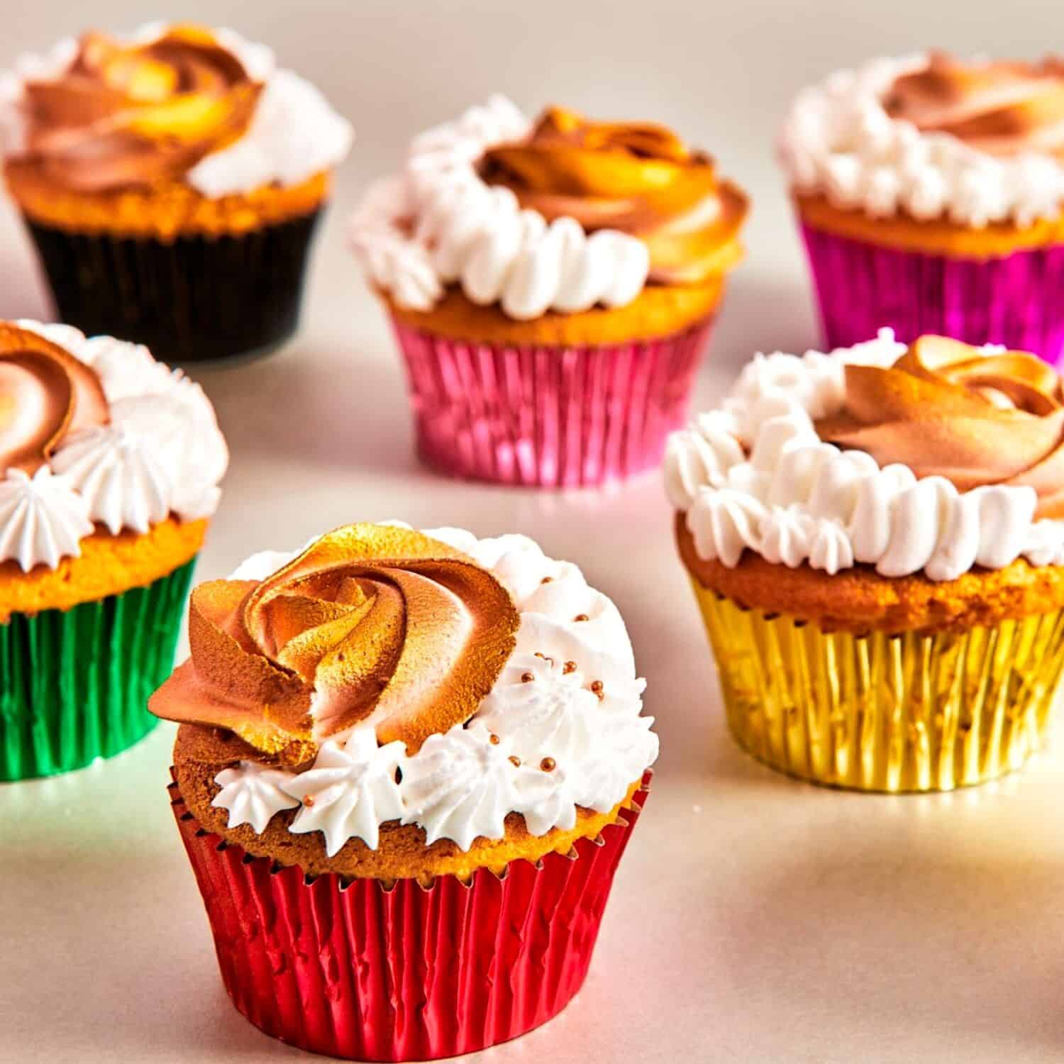 CAPSULAS CUPCAKES PAPEL ALUMINIO "FOIL" FUNCAKES - ROJO METALICO 3 CAPSULAS CUPCAKES PAPEL ALUMINIO "FOIL" FUNCAKES - ROJO METALICO - Imagen 3