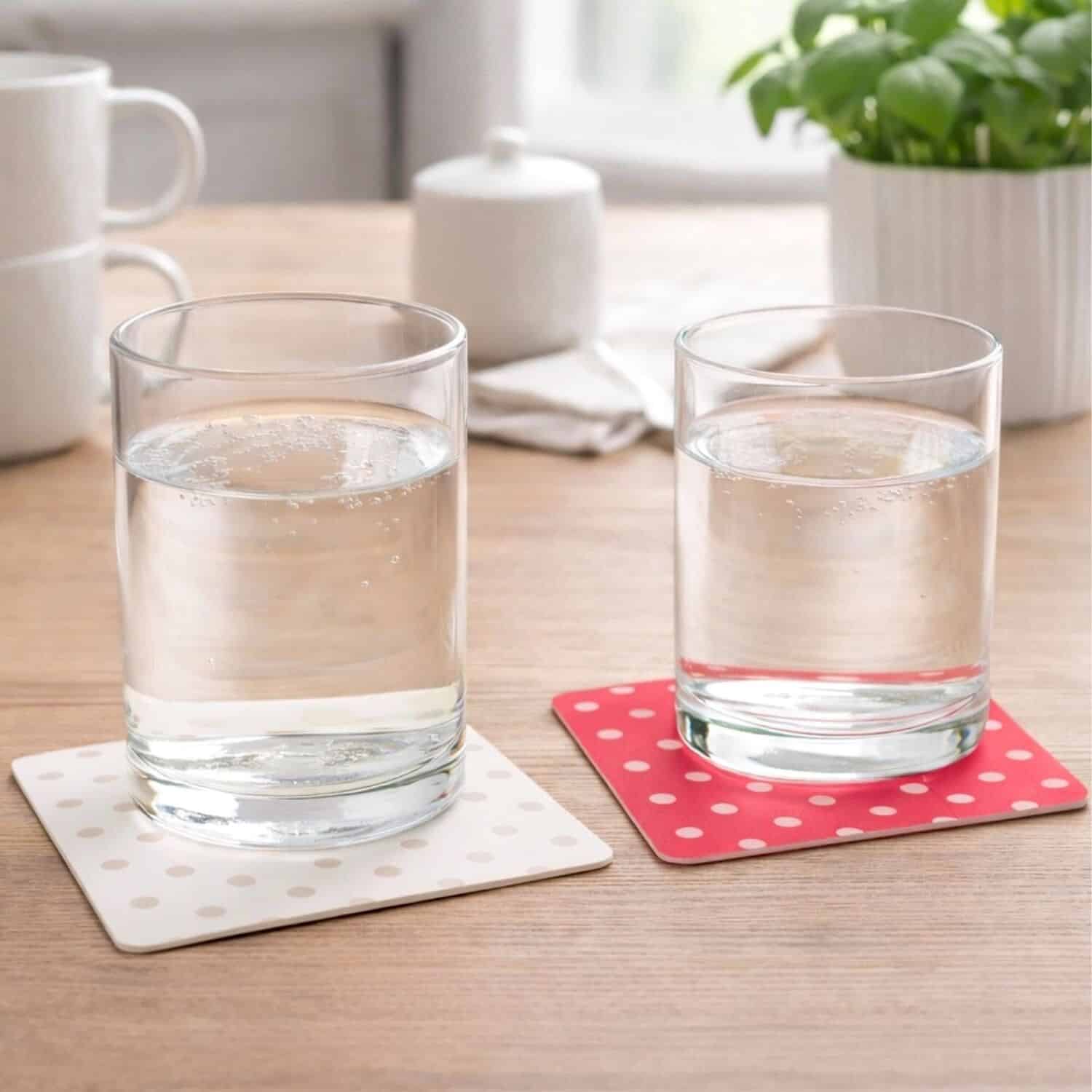 SET 6 POSAVASOS ROJOS DE LUNARES "POLKA DOTS" 2 SET 6 POSAVASOS ROJOS DE LUNARES "POLKA DOTS" - Imagen 2